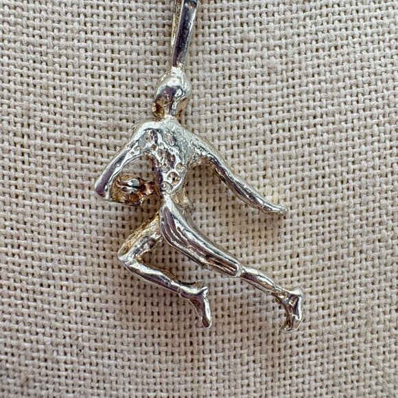 VTG Sterling Silver 925 Dancing Figure Textured Pendant Necklace Size 26" Length - Picture 4 of 16